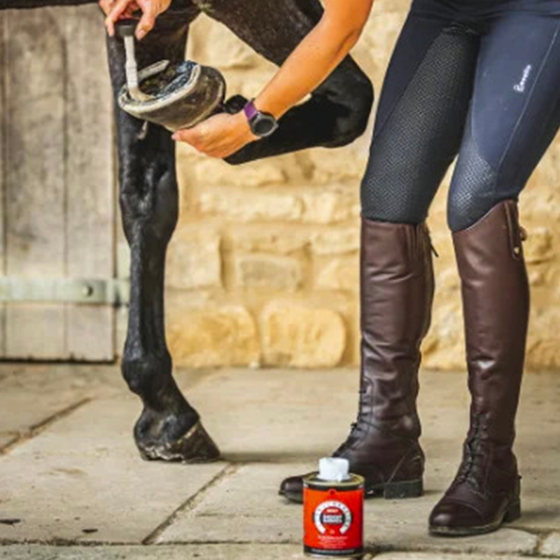 Carr & Day & Martin - Huile pour sabots Cornucrescine Daily Hoof Barrier