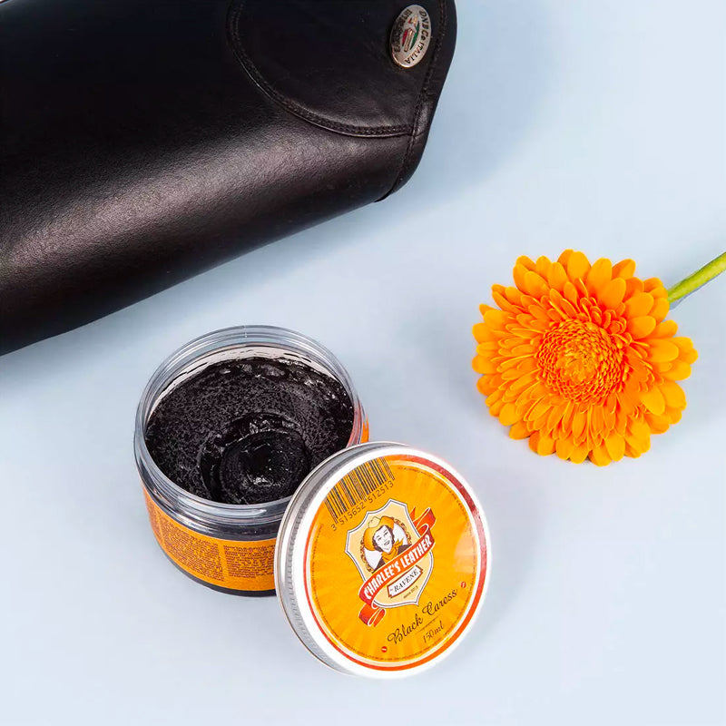 Ravene - Cirage noir pour cuirs Black Caress