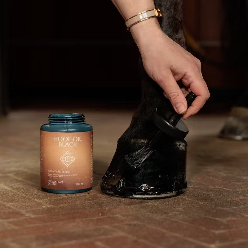 Grooming Deluxe - Huile de brillance pour sabots noir